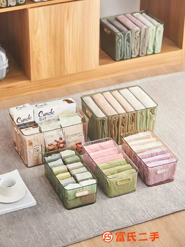 衣物收納箱