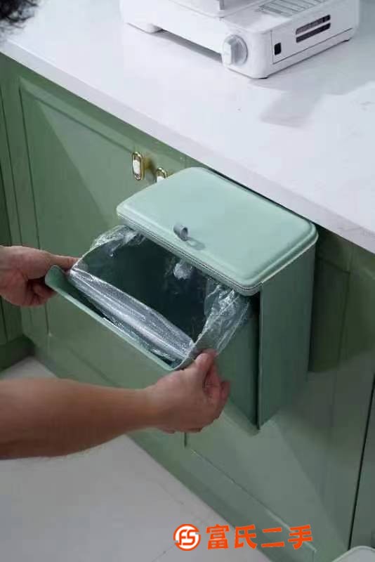 廚房掛壁垃圾桶