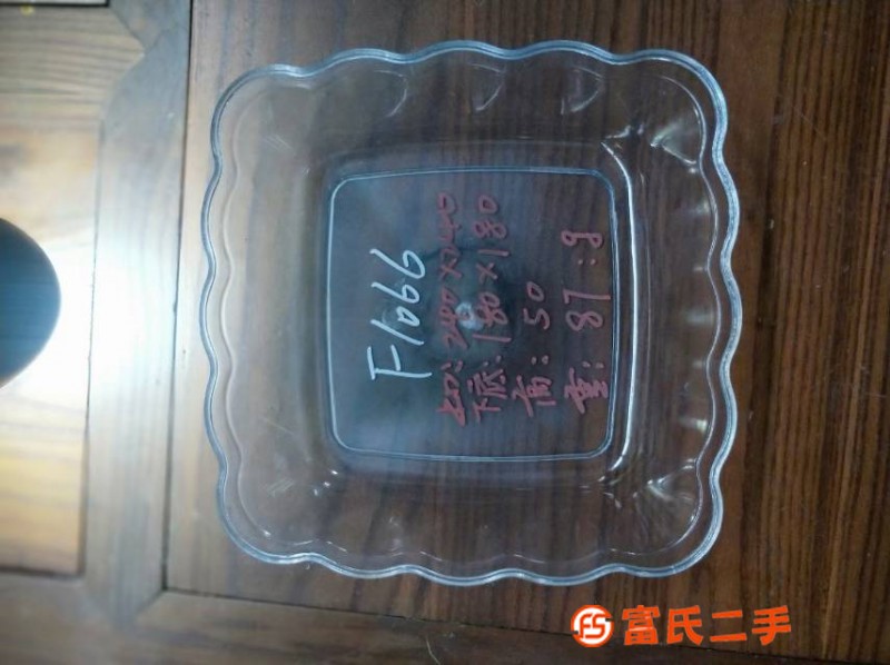 透明盤子
