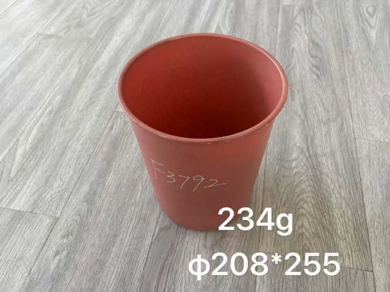 垃圾桶