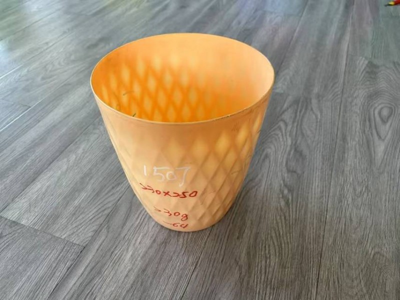 垃圾桶