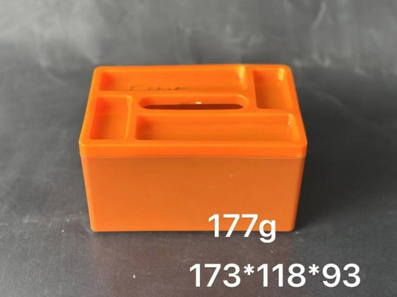Tissue box