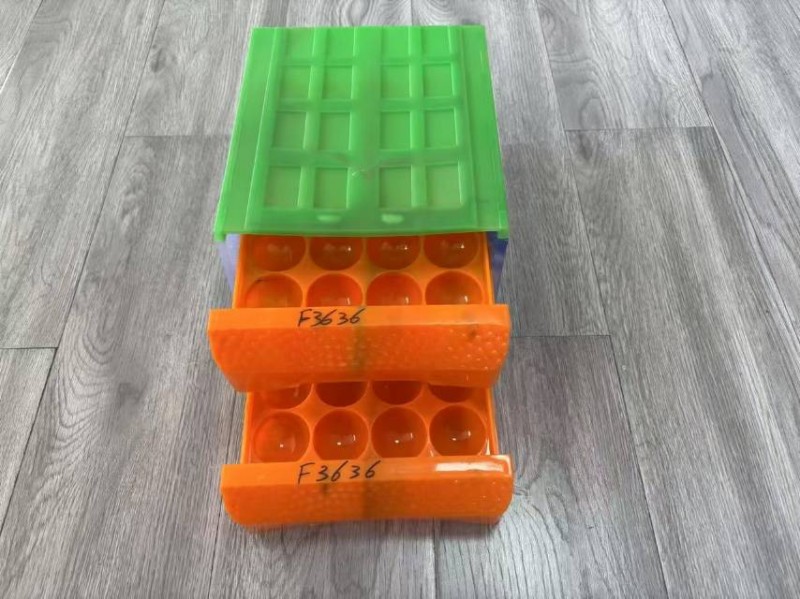Egg storage box