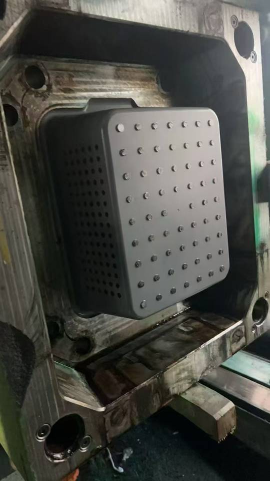 Drain basket
